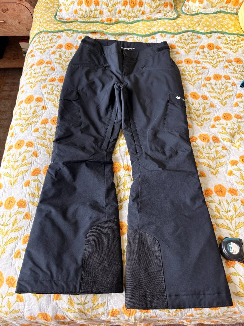 Obermeyer Black Ski Pants Size 10 – Runs Small Fits 8